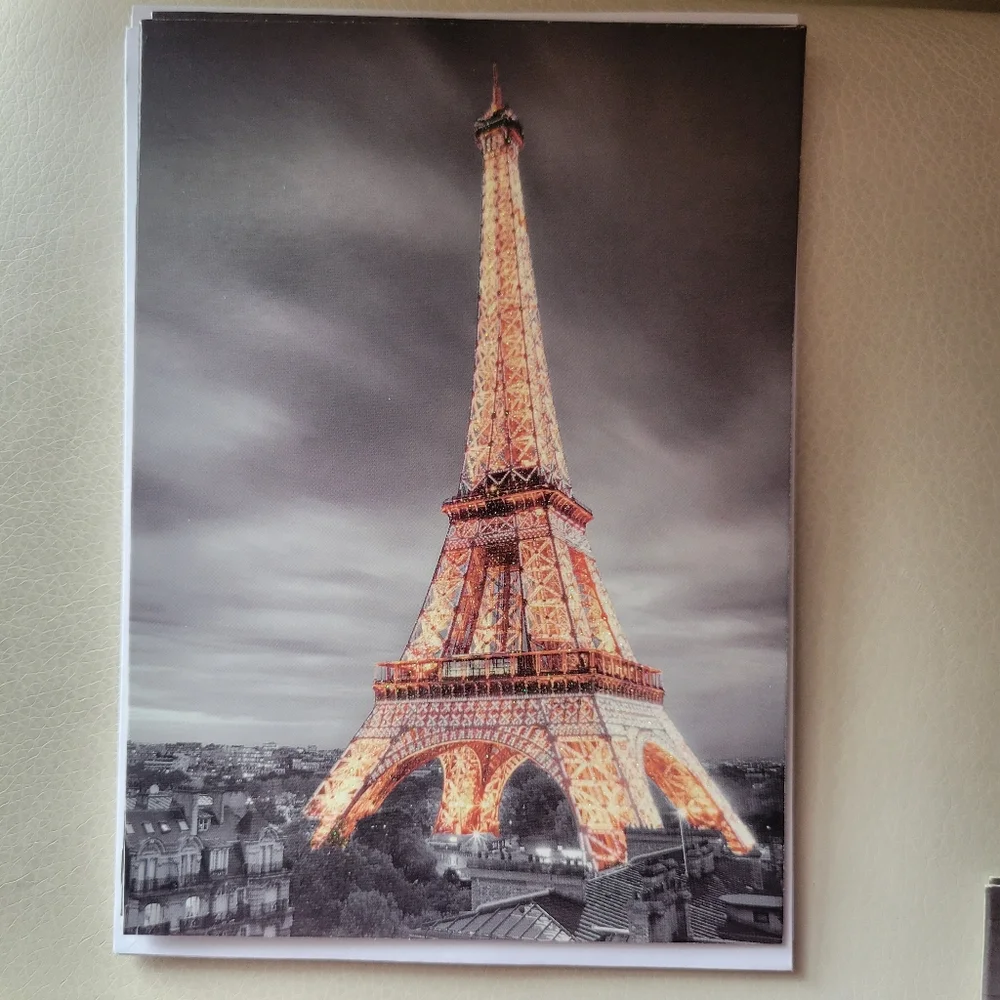 Paris Themed Notecards (8) ~ NWT ~ Graphique ~ Glitter Accent ~ Eiffel Tower